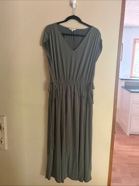 Lucky Brand Olive V-Neck Drawstring Midi Dress